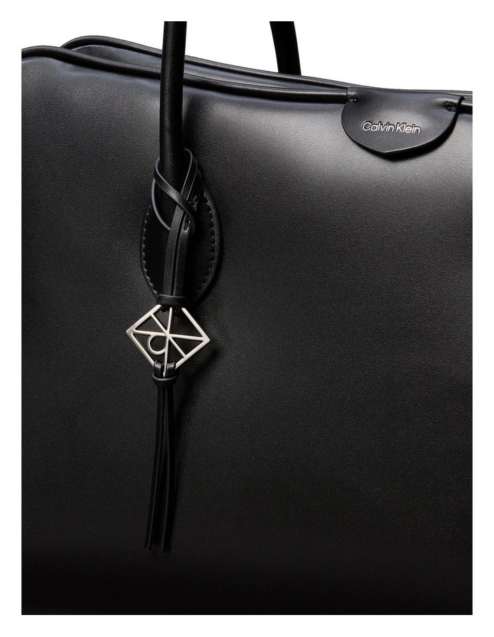 Multi Compartment Tote Bag in Black image 3
