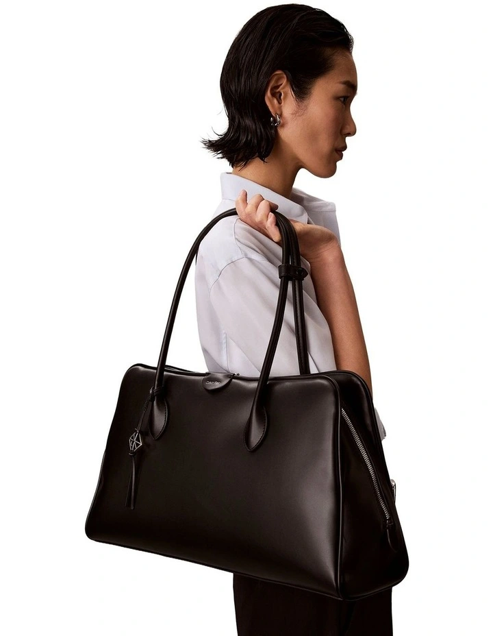 Multi Compartment Tote Bag in Black image 5