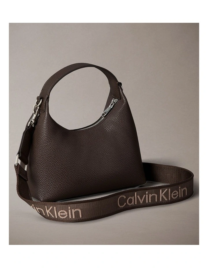 Webbing Crossbody Bag in Delicioso image 2