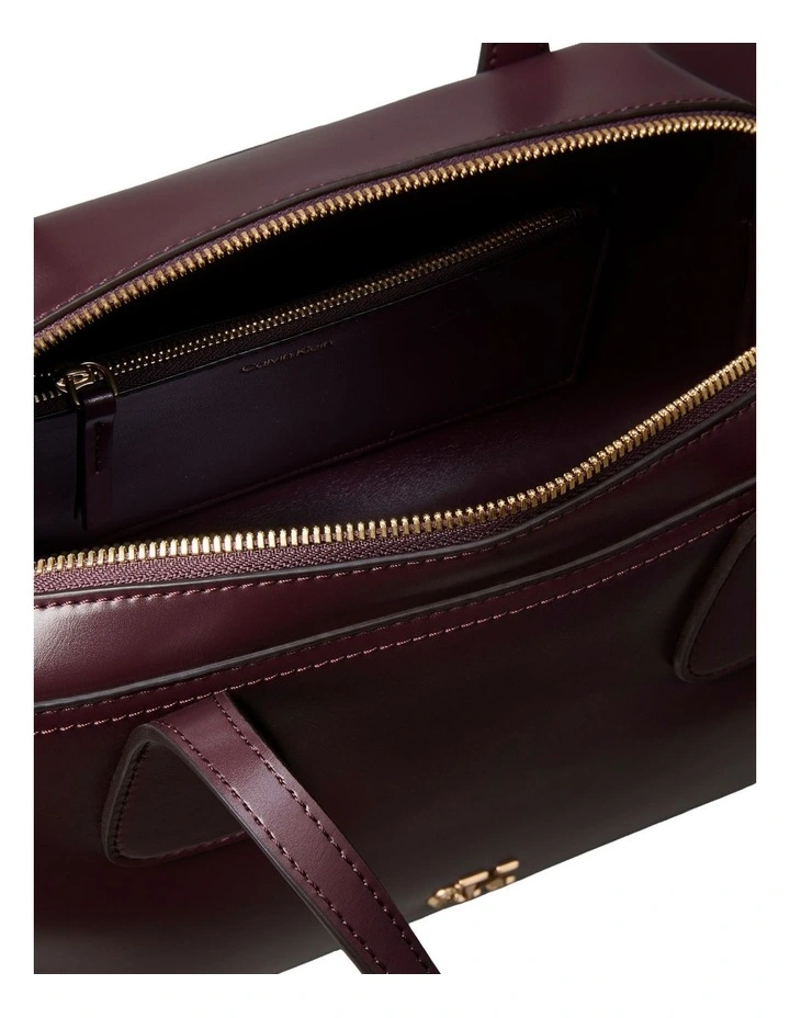 Convertible Medium Bowling Bag in Fudge image 3