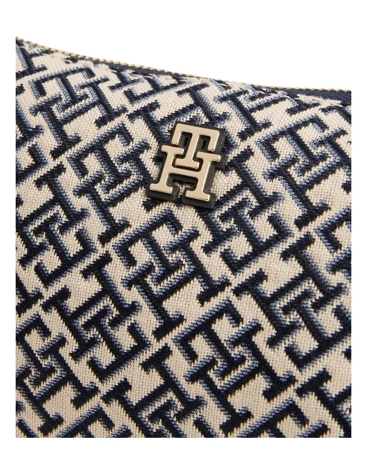 Th Jacquard Shoulder Bag in Space Blue image 3