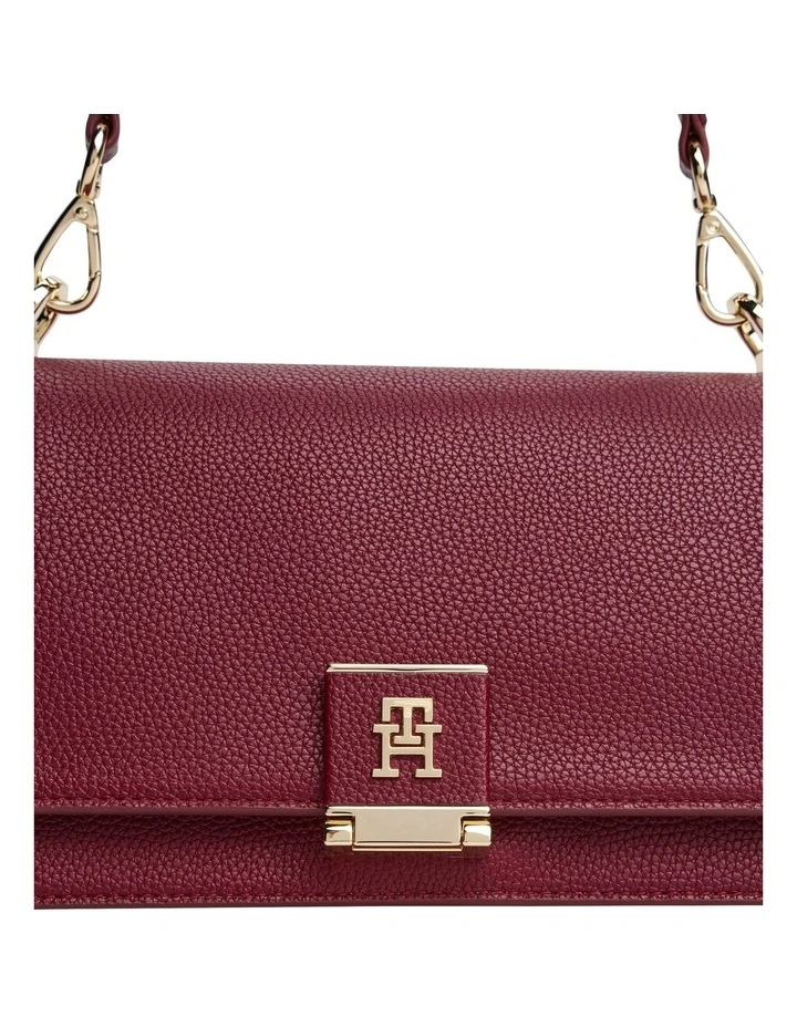 Pebble Grain Crossbody Bag in Red image 4