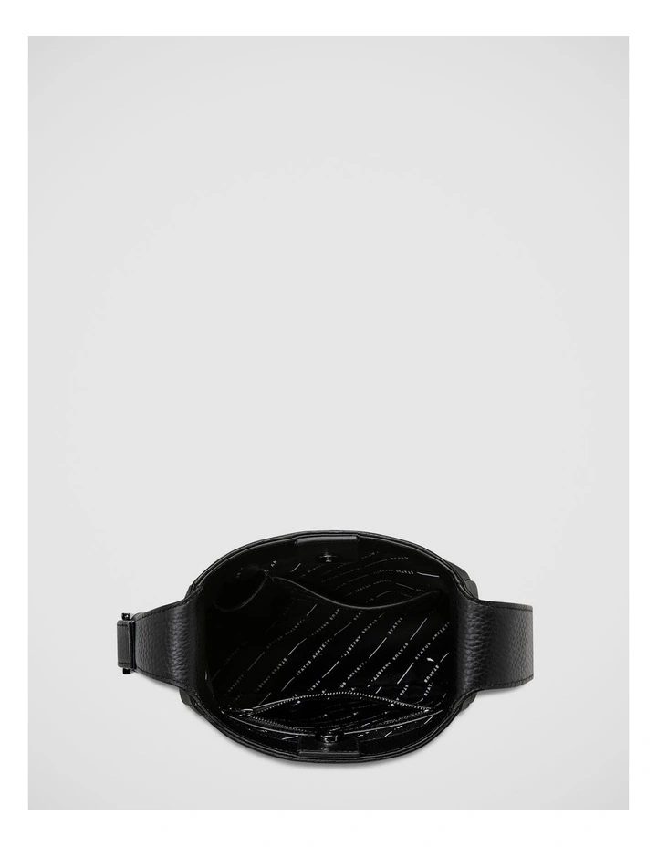 Slipping Away Shoulder Bag in Black image 5