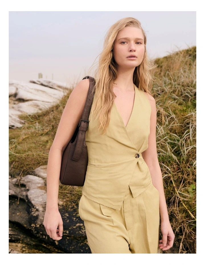 Slipping Away Shoulder Bag in Cocoa image 7