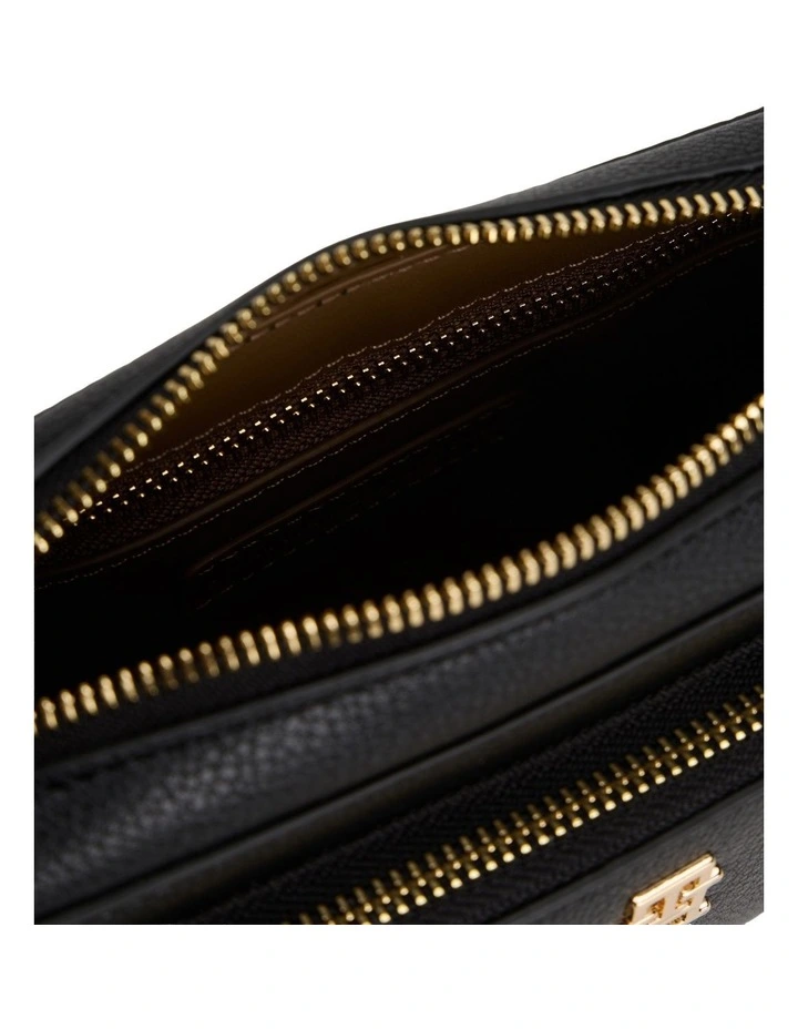 Icon Camera Crossbody Bag in Black image 3