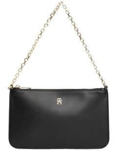 Icon Chain Shoulder Pouch Bag in Black