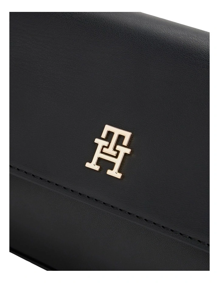 Solid Flap Crossbody Bag in Black image 4