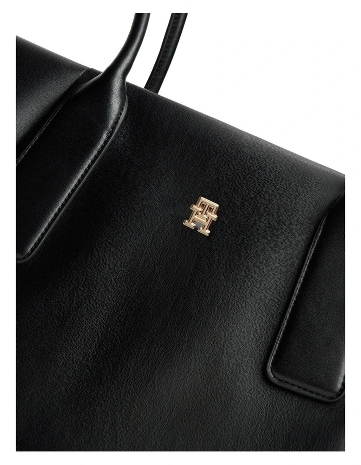 Essential Tote Bag in Black image 4