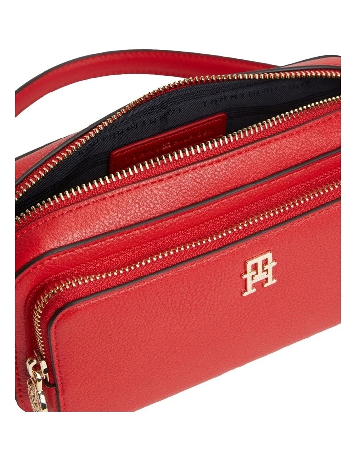 Daily Crossbody Bag in Red image 4