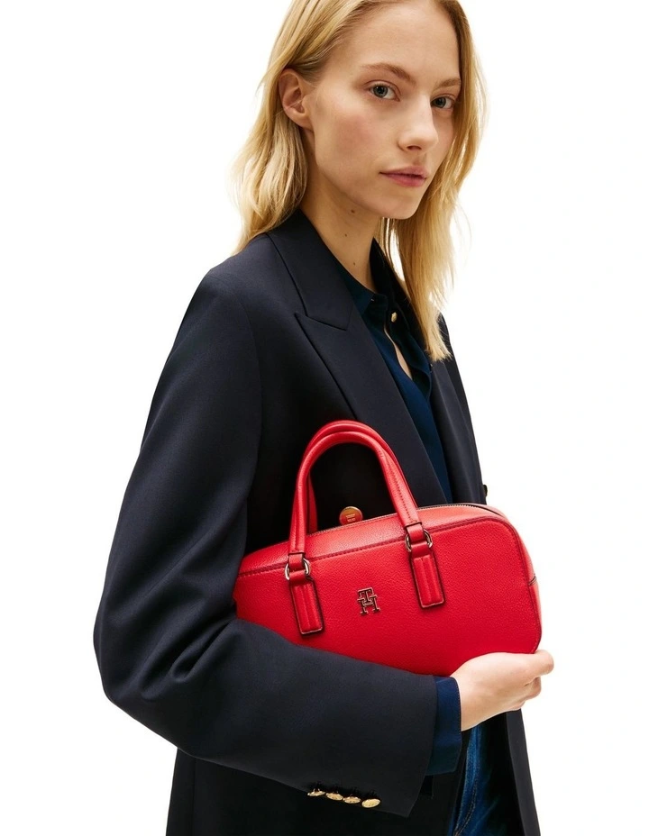 Daily Crossbody Bag in Red image 2
