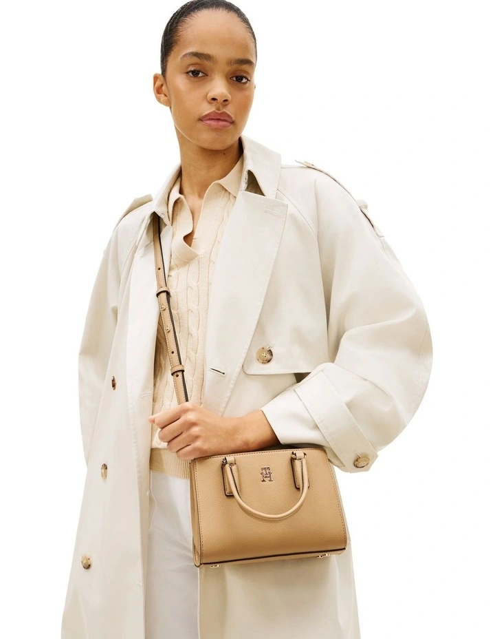 Daily Tote Bag in Beige image 2