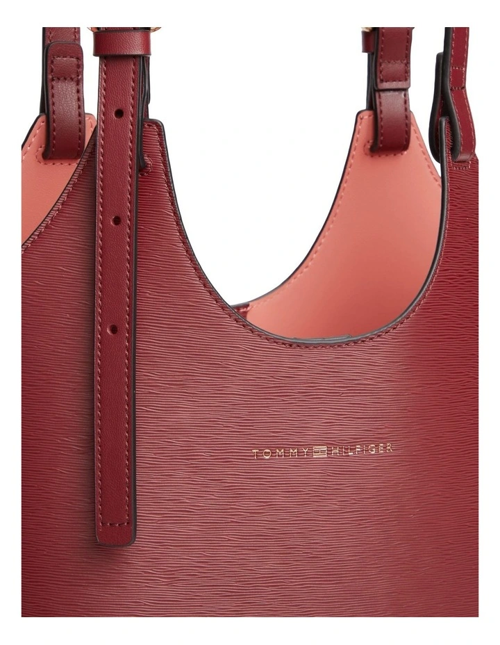 Modern Tote Bag in Red image 5