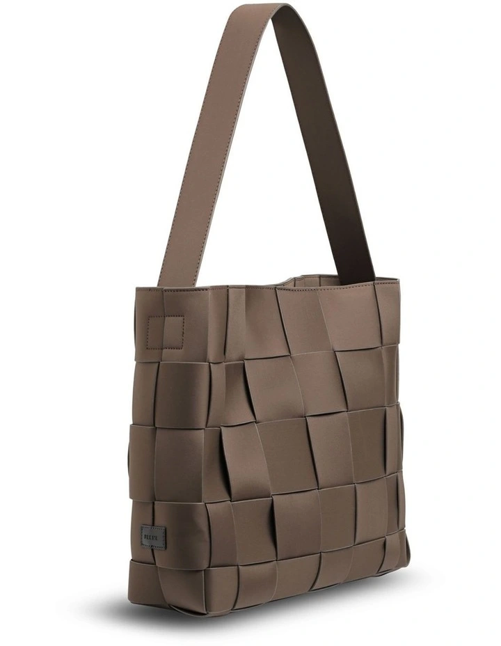 The Scarlett Shoulder Bag in Cocoa image 2