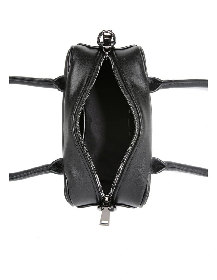 The Hallie Shoulder Bag in Black image 4