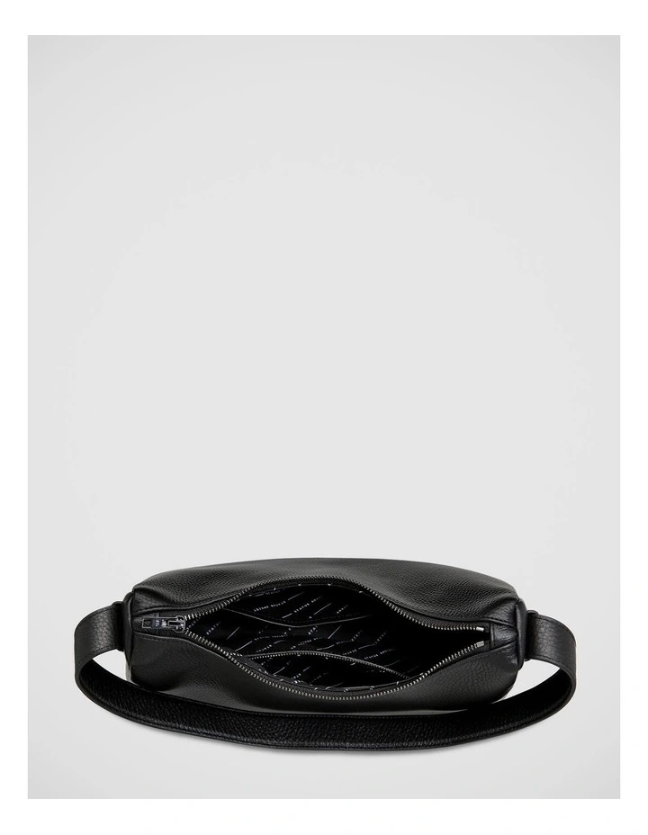 Hideout Shoulder Bag in Black image 7