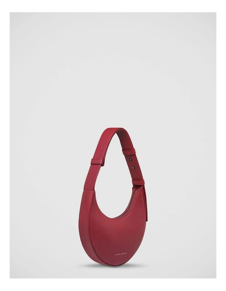 Kind Of Magic Shoulder Bag in Rouge image 4