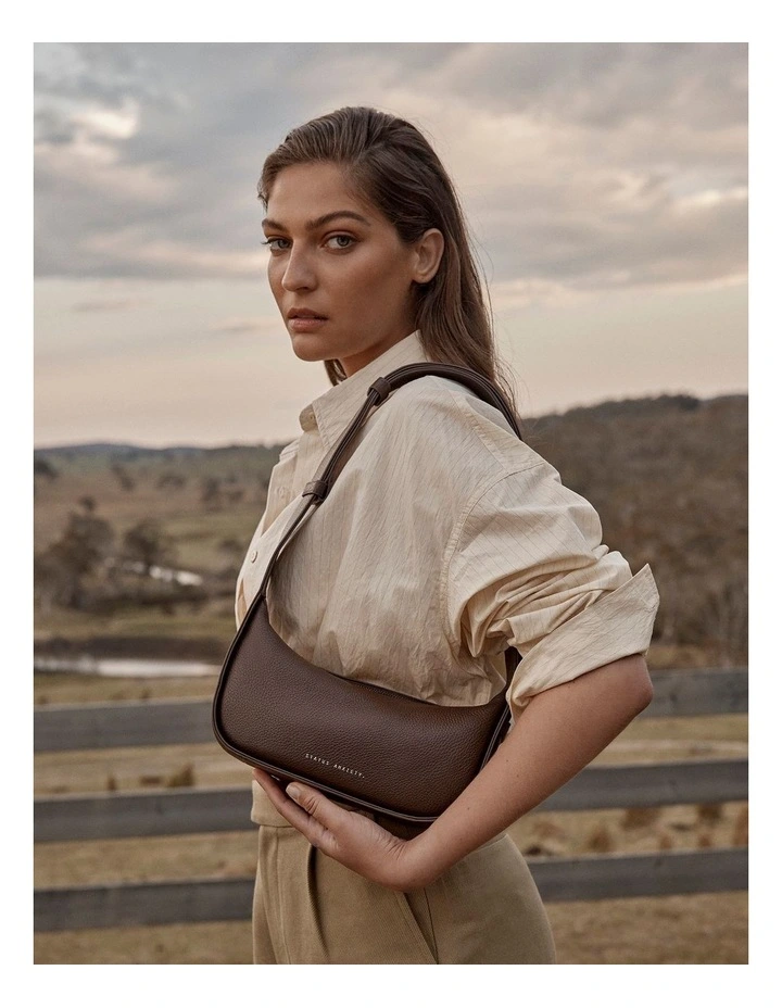 Haven Shoulder Bag in Cocoa image 6