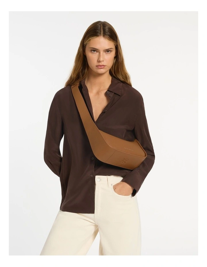 Haven Shoulder Bag in Camel image 2