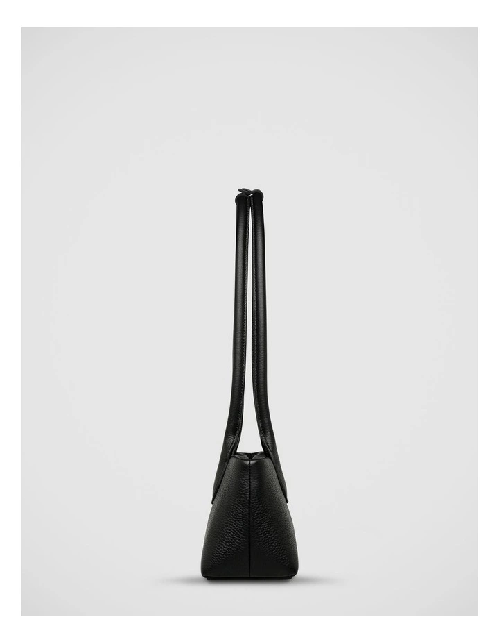 The Lost Shoulder Bag in Black image 5