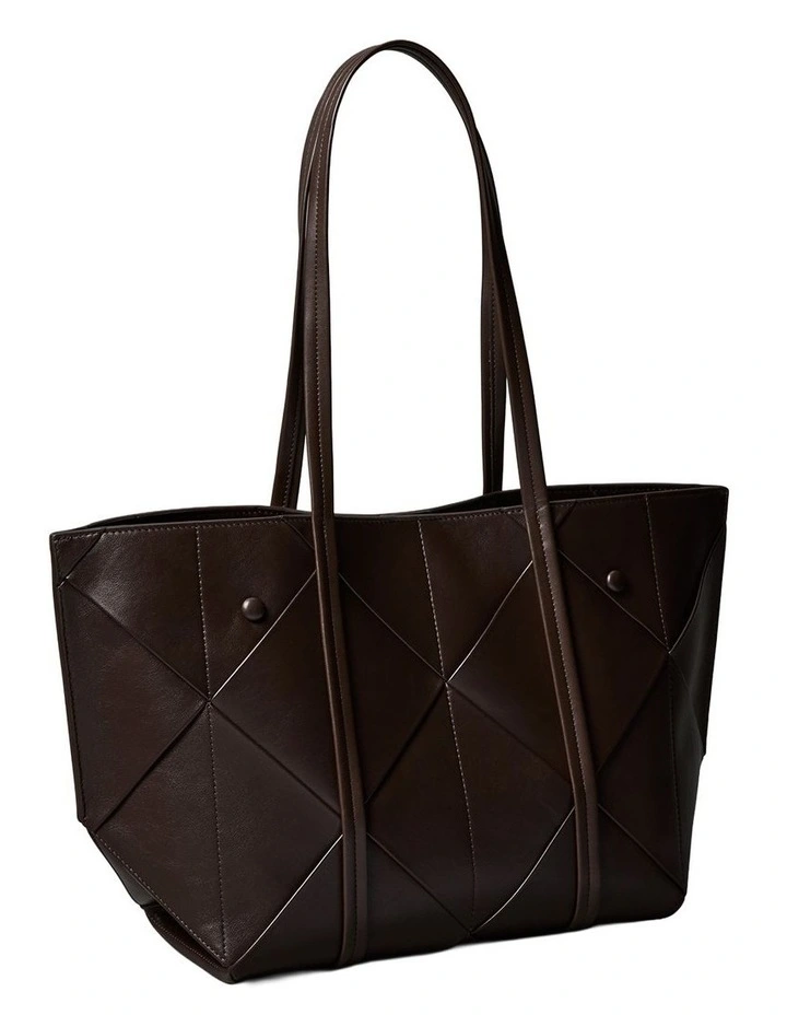 Woven Tote Bag in Delicioso image 2