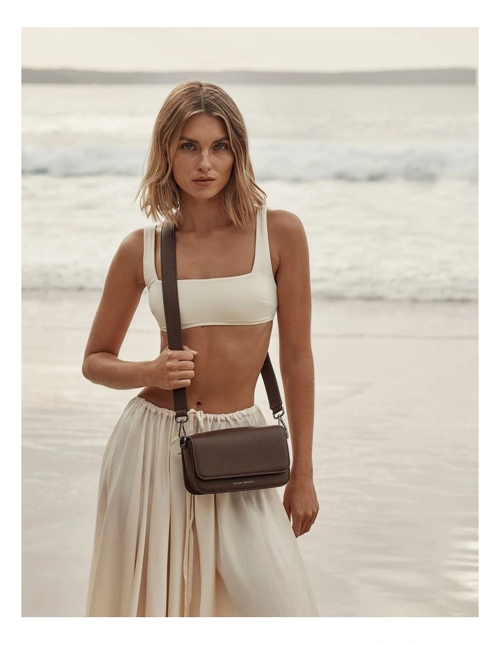 Lost In The Light Shoulder Bag in Cocoa image 7