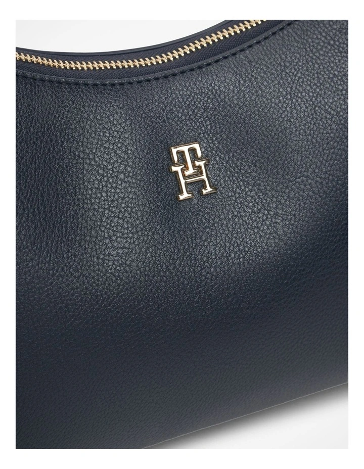 Hilfiger Icon Pebble Grain Shoulder Bag in Navy image 5