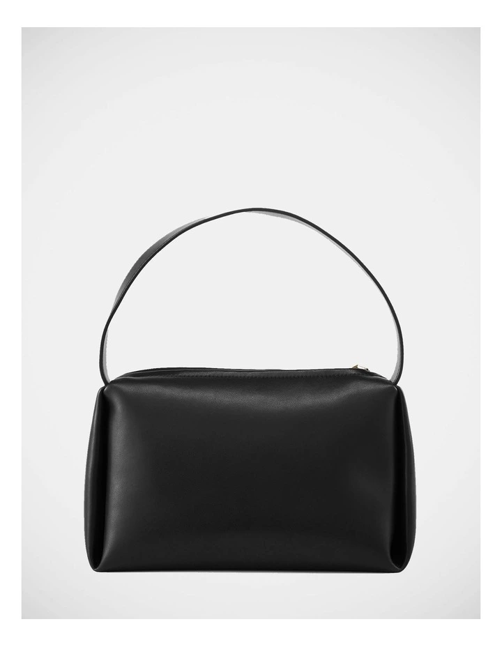 The Simmi Shoulder Bag in Black image 4