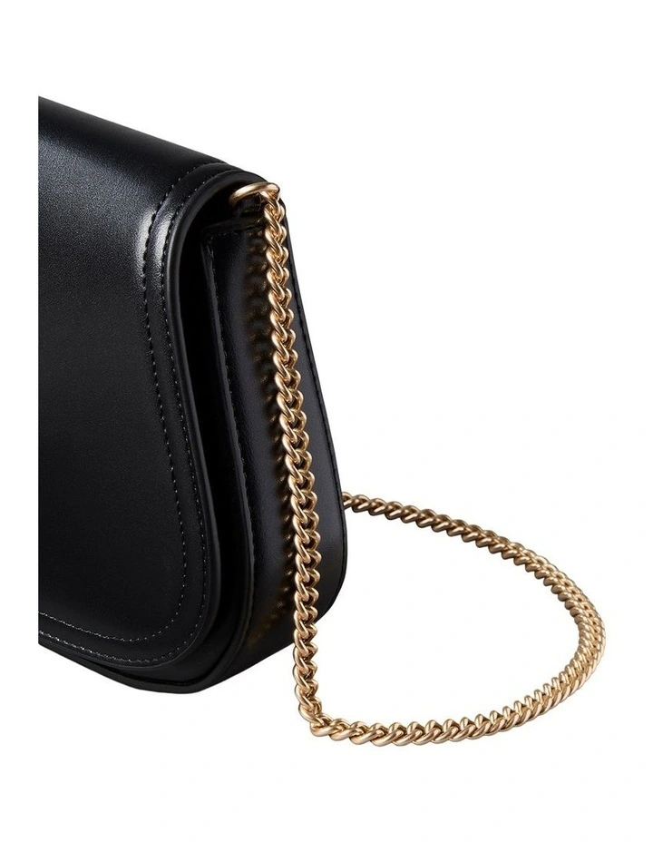 Curved Wallet with Chain Strap in Black image 4