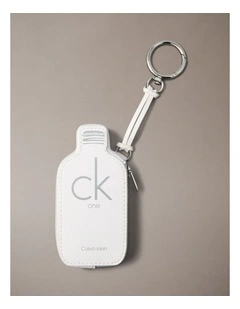 One Bottle Zip Pouch Bag Charm in White Alyssum