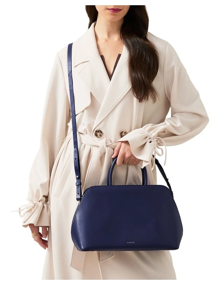 Liverpool Street Icon Tote Bag in Blue image 3