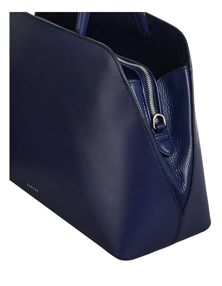 Liverpool Street Icon Tote Bag in Blue image 6