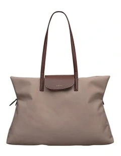 Pocket Essentials Medium Tote Bag in Porcini
