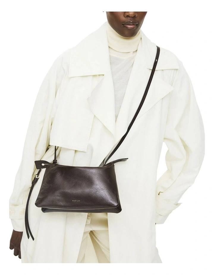 The Romilly Large Tote Bag in Black image 4