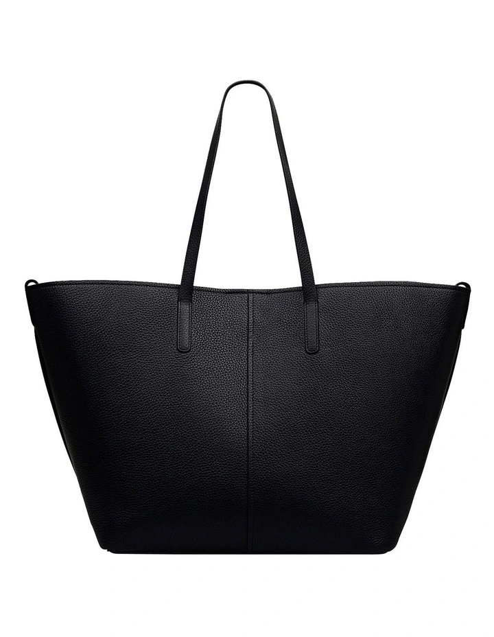Dukes Place Large Tote Bag in Black image 2