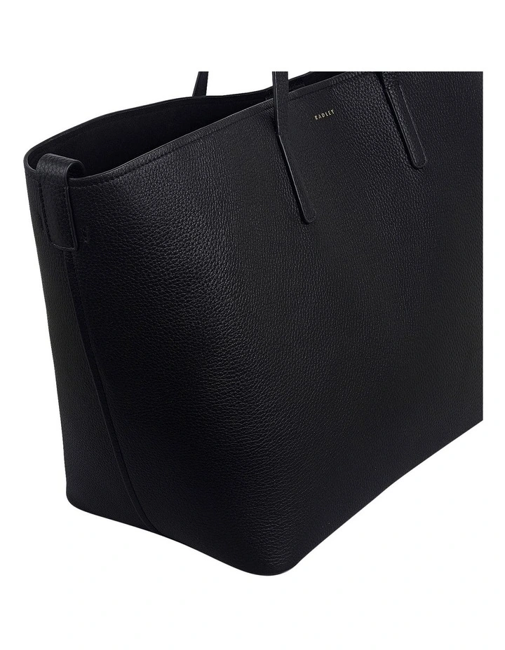 Dukes Place Large Tote Bag in Black image 4