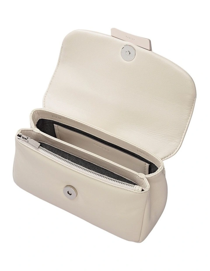 The Belsize Puffy Small Shoulder Bag in Salt image 3