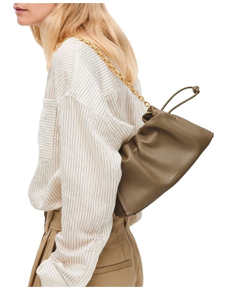 The Roxburgh Medium Shoulder Bag in Acorn image 3