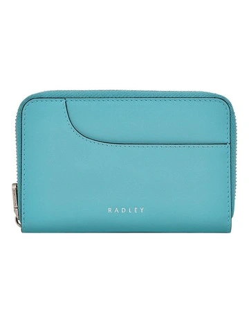 Pockets Medium Zip Around Purse in Maldives