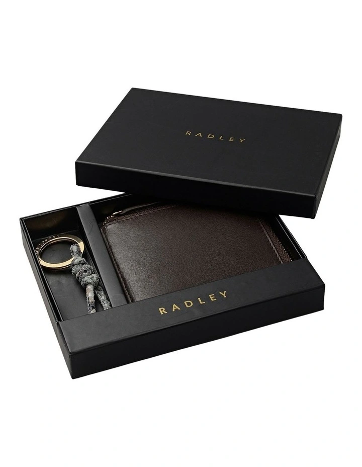 Chilworth Street Medium Wallet in Pine Needle image 6