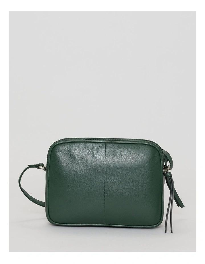 Twist Crossbody Bag in Green image 3