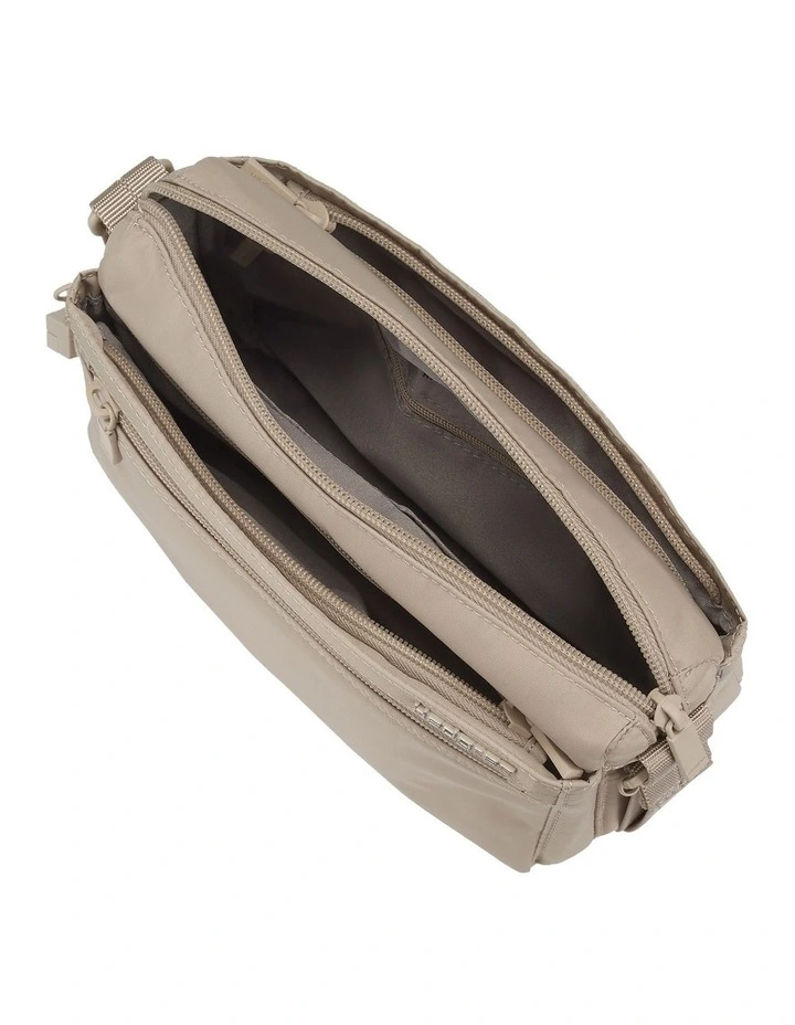 Eye Crossbody Bag in Cashmere Beige image 6
