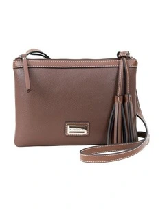 Jen Crossbody Bag in Brown