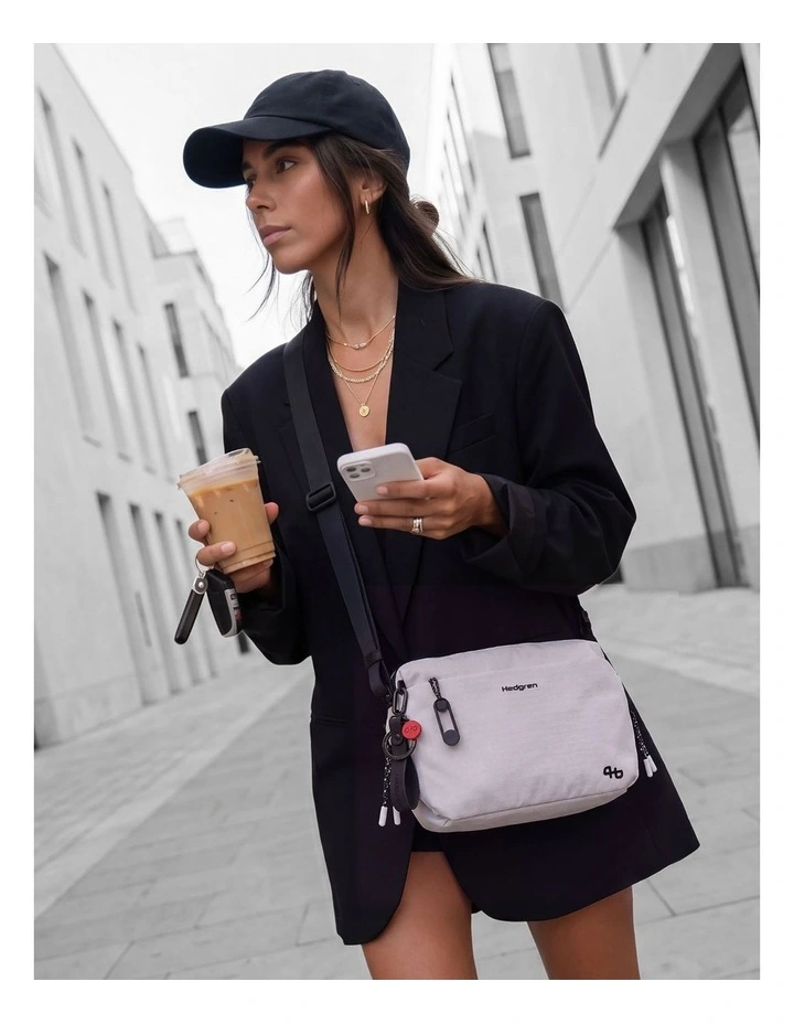 Kosho Crossbody Bag in Beige image 7