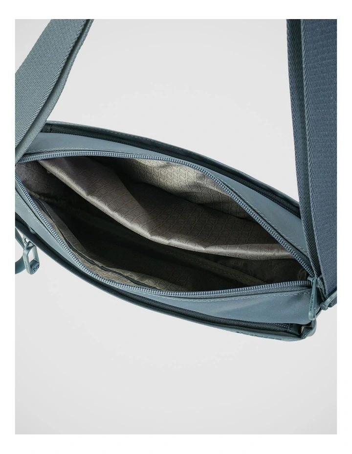 Eye Medium Crossbody Bag in Stormy Weather image 5