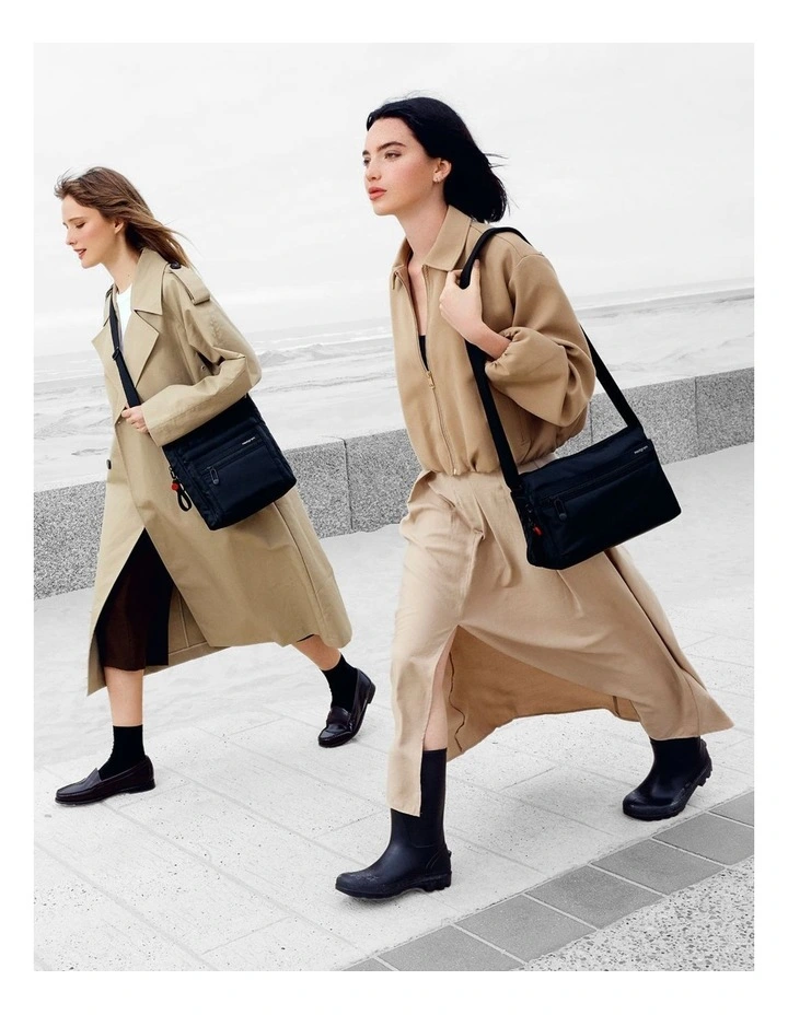 Eye Medium Crossbody Bag in Stormy Weather image 7