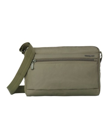 hedgren eye m crossbody bag