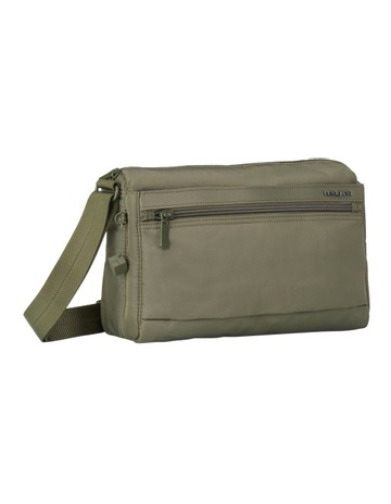 hedgren eye m crossbody bag