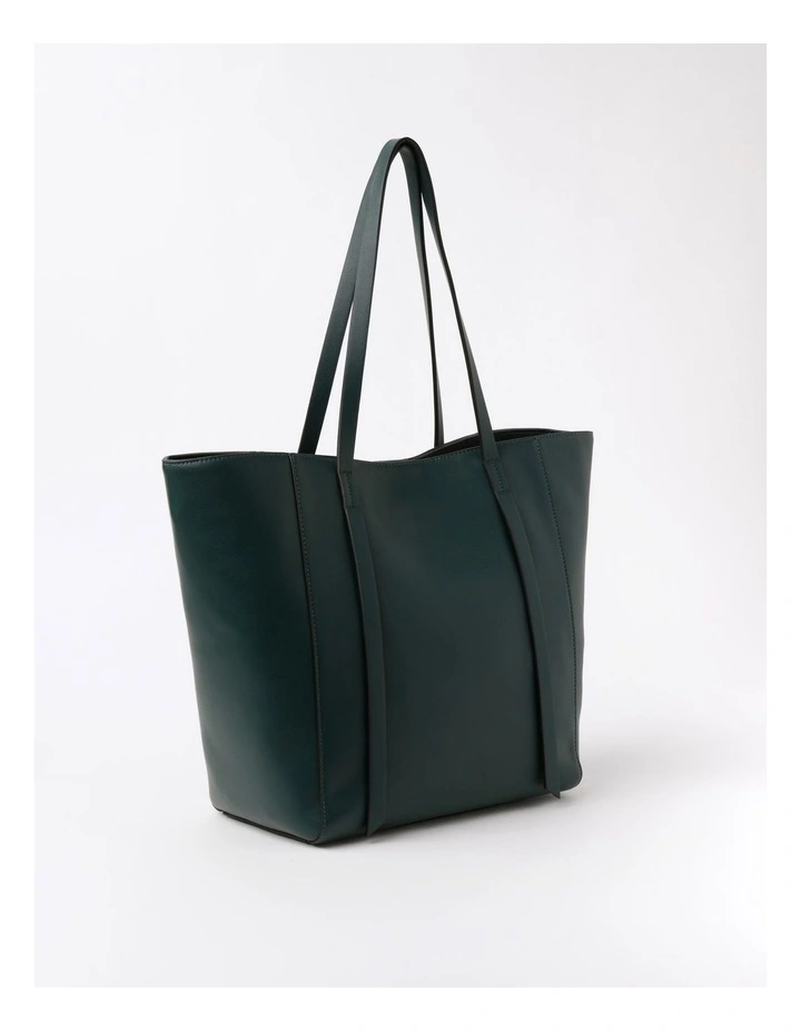 Basque Rosie Tote Bag MYER