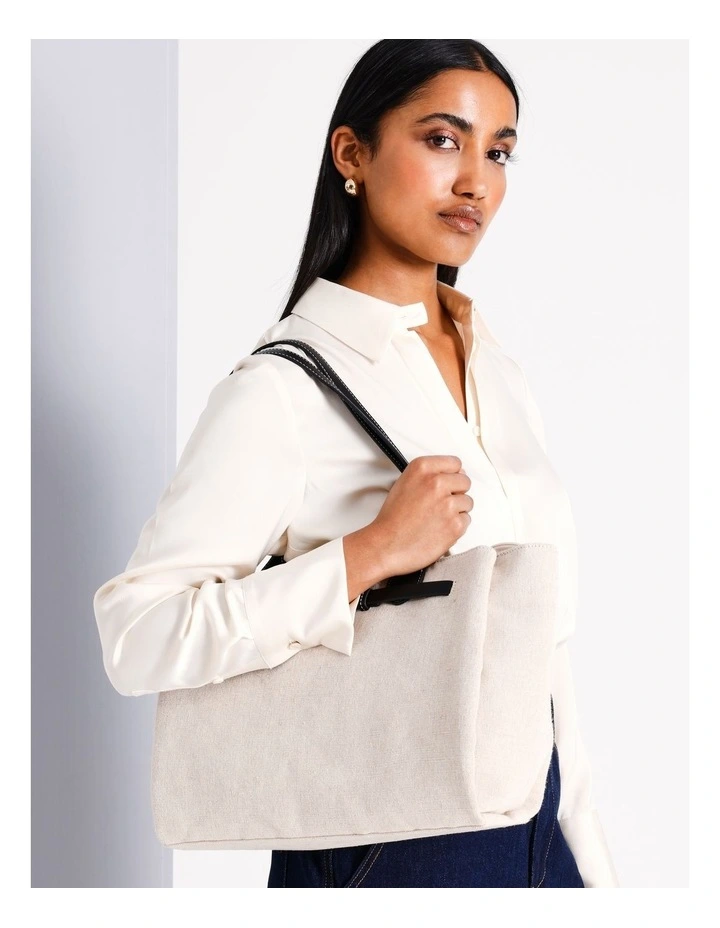 Sienna Tote Bag in Natural Canvas image 4