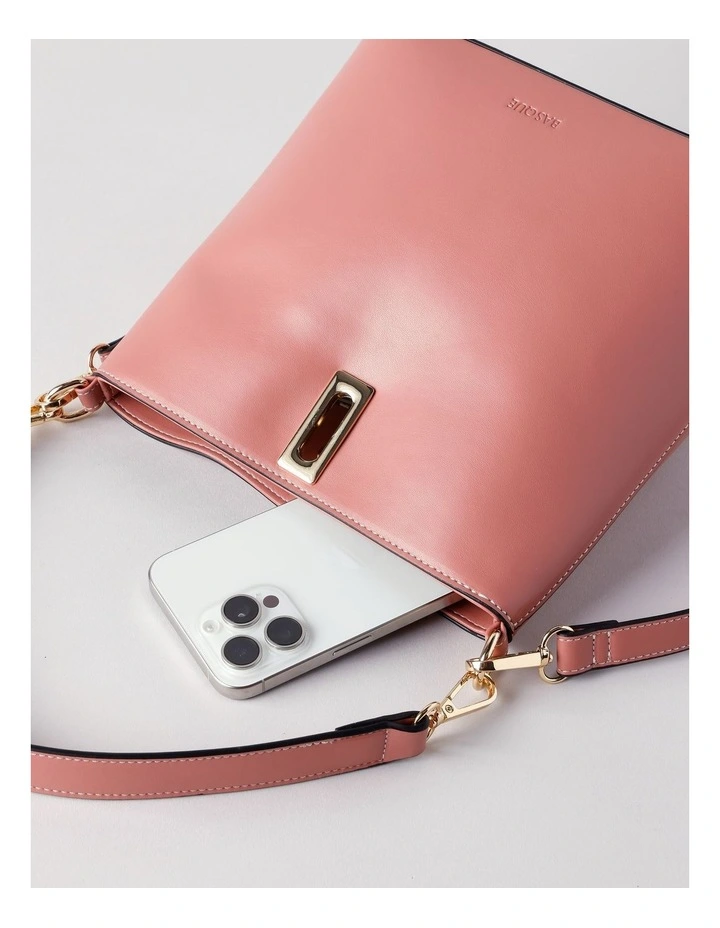 Tina Bucket Bag in Rose image 3